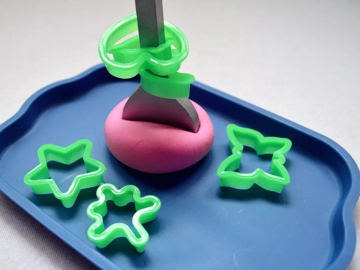 1-3岁粘土入门教程幼儿园,3岁以下为什么不能玩粘土