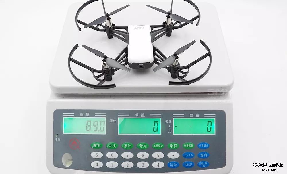 DJIIntel黑科技加身！睿炽科技699元无人机Tello有哪些看点？
