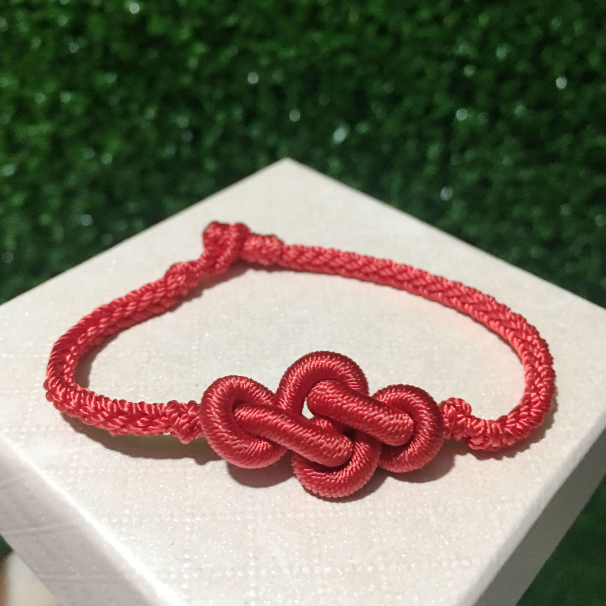 本命年红绳编织手绳推荐,本命年编红绳脚链款式