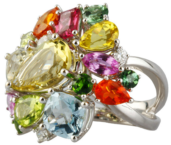 彩钻配什么颜色衣服,七彩钻宝石搭配衣服