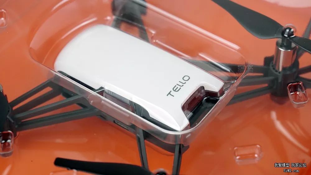 DJIIntel黑科技加身！睿炽科技699元无人机Tello有哪些看点？