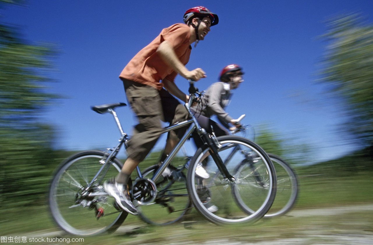 最暴利的55个小本创业项目实战方案六周末单车联谊赚钱项目