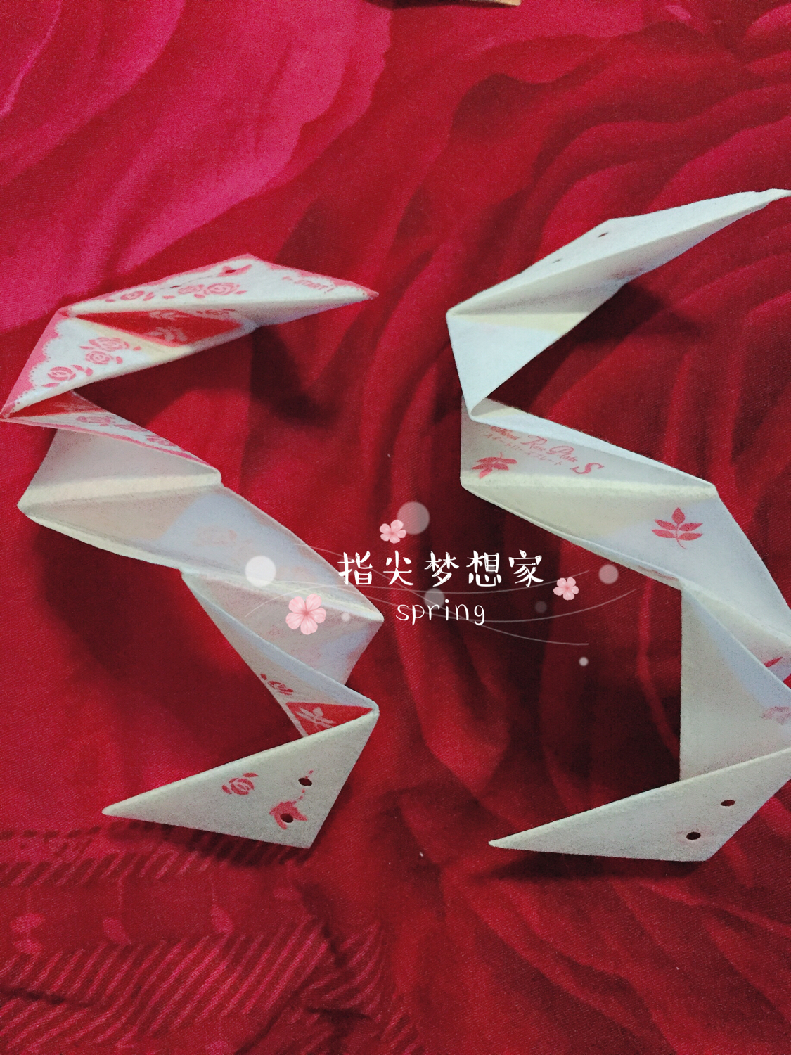 3张纸条卖100元，日本可乐工具凭啥那么贵？实测可乐玫瑰模板