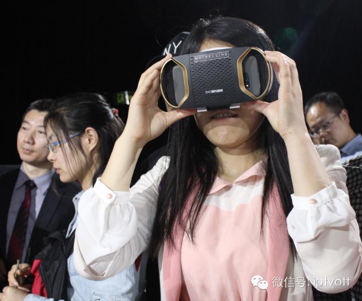 乐视躺枪暴风55吋全球首款VR电视2999元（附体验）