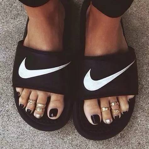 潮女夏天,潮女穿什么鞋子好看