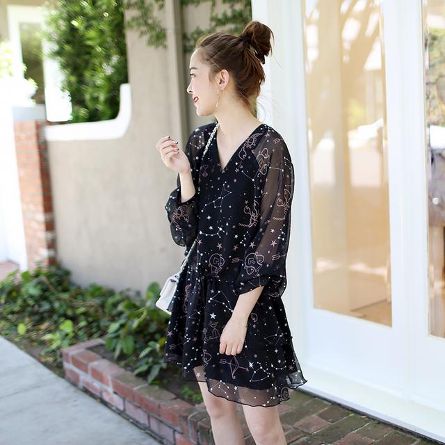 爱上文艺风雪纺连衣裙气质减龄,雪纺连衣裙既显女人味又时尚