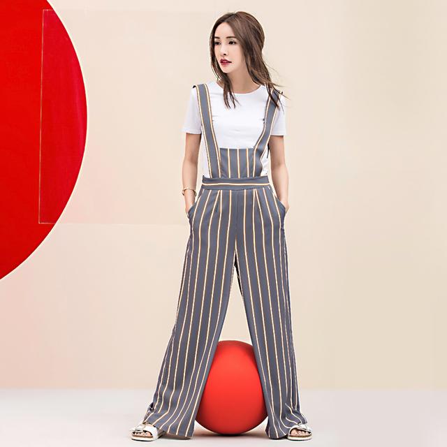 背带裤减龄必备单品,背带裤减龄必备品