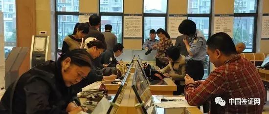 护照出国必看,出国除了要办护照还要带什么