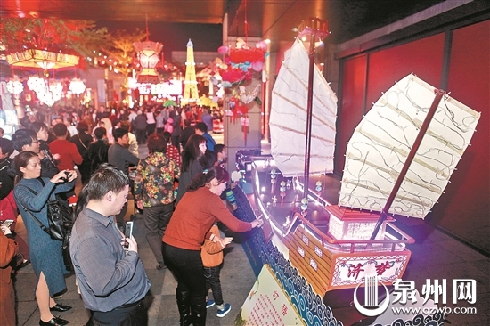 泉州元宵灯会2019年,2018泉州元宵花灯俏狗灯最受宠