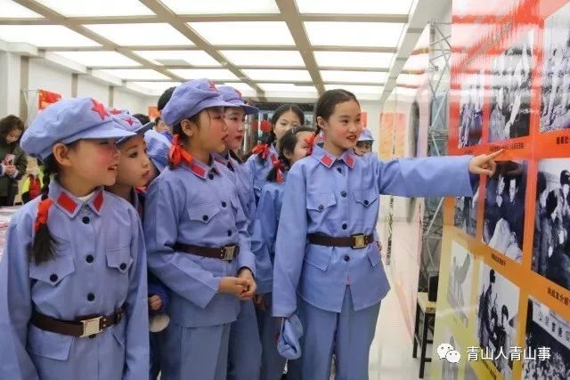 「新闻时讯」周恩来同志、雷锋同志事迹展室开放｜青山区地税局电子税务局正式上线｜政务服务中心开通免费代办业务
