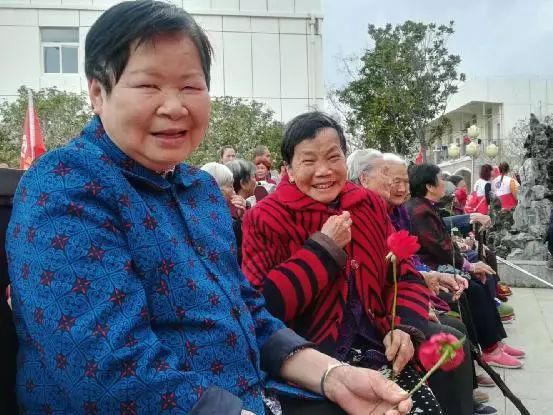 江西赣州学雷锋标兵,全国学雷锋活动示范岗