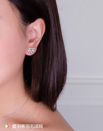 李永波品牌羽毛球拍,李永波羽毛球拍s81