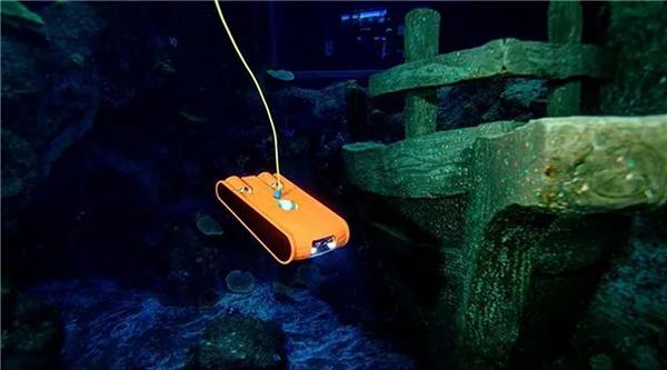 “潜龙二号”开年首潜引关注，鳍源科技领跑消费级水下机器人行业