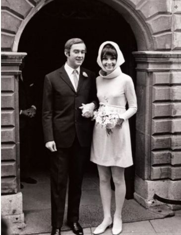 史上最悲壮的爱情叫纪梵希与赫本,有一种真挚的友谊叫赫本与纪梵希