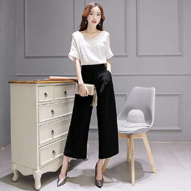 30岁女人微胖怎么穿才有曲线美,30岁女微胖怎么穿显年轻有气质