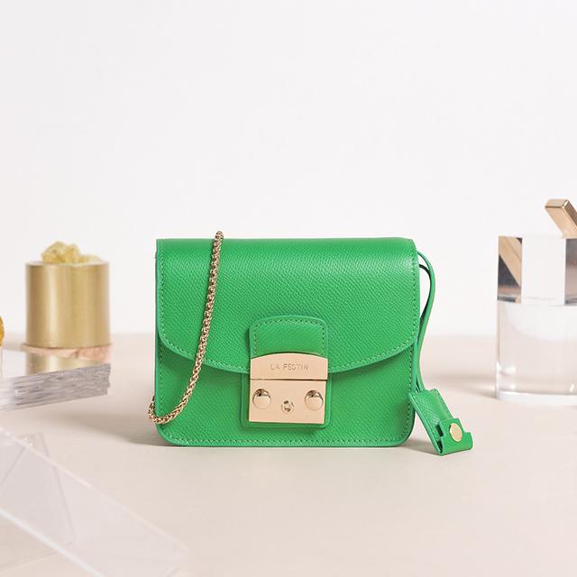 奢侈品包和普通包包的区别,奢侈品包包跟普通包包有什么区别