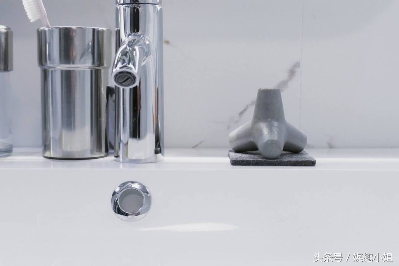 “长腿的肥皂”改变几千年皂史，拒绝捡肥皂，创意出自中国香港！