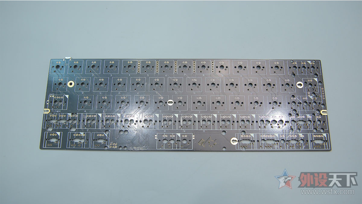 玩吃鸡适合什么样的机械键盘,新手适合玩吃鸡用什么键盘