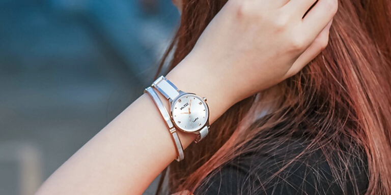 职场配饰搭配大全,职场穿衣服神器