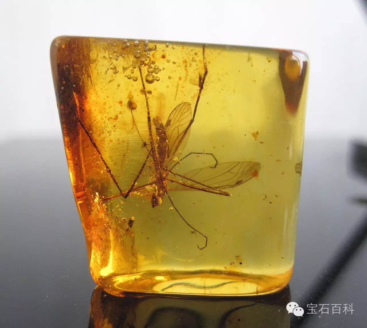 二代蜜蜡属于假货吗,二代蜜蜡反花吗