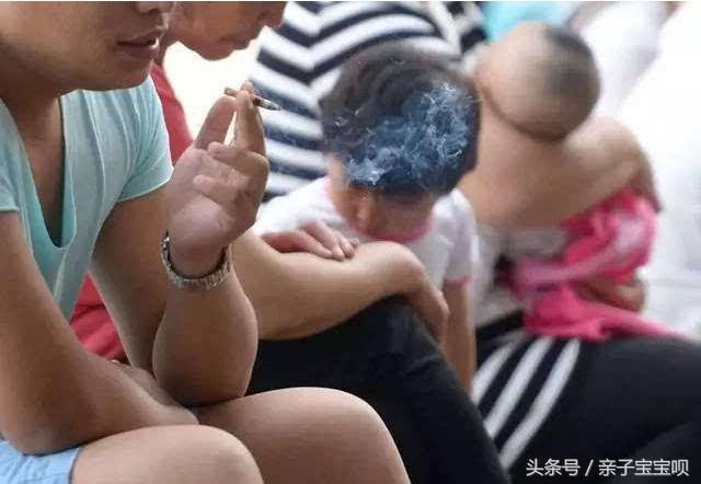 吸二手烟对孩子的危害有哪些,经常吸二手烟对小孩有哪些危害