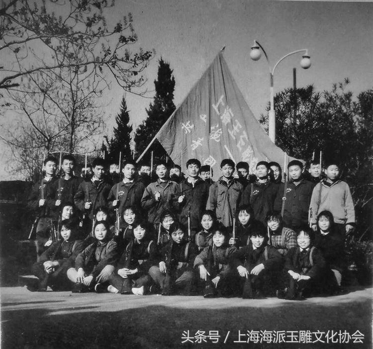 聊上海历史,中国最大的玉石雕刻基地在哪里