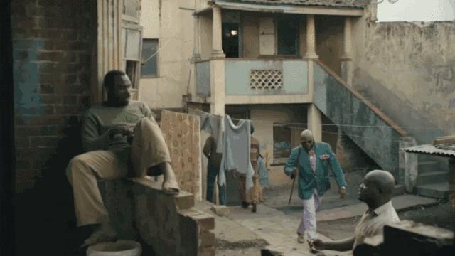 非洲贫民窟的时尚经：即使住最破的垃圾堆里，也穿着最骚的阿玛尼