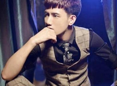 yy主播阿哲人气为什么那么高,yy一哥阿哲现在在哪里