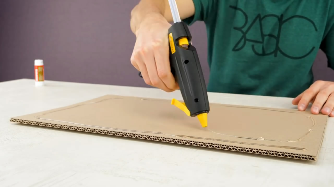 如何用磁铁制作可以玩的足球场,磁铁足球竞技原理