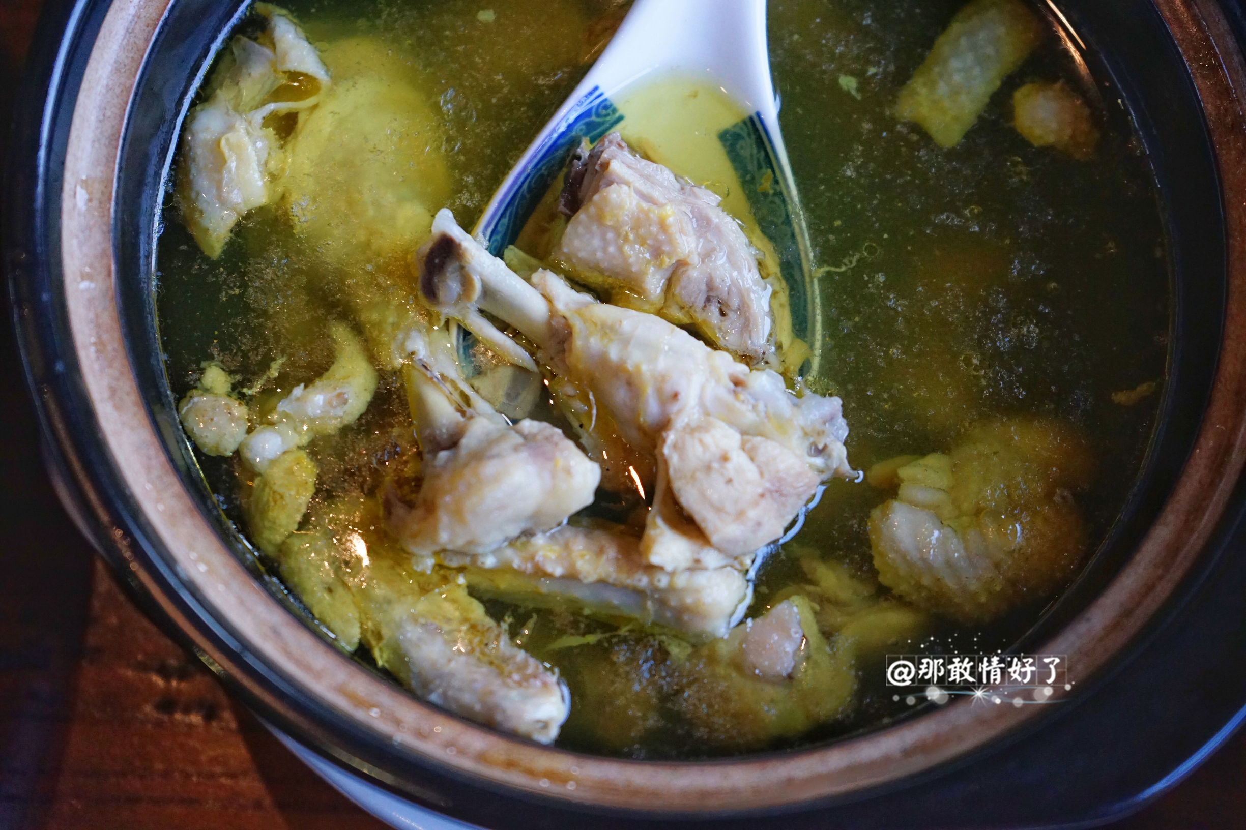 一家三口去南极旅行 (中国一家三口去南极旅游)