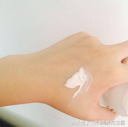 毛戈平隔离霜和cpb的隔离哪个好,兰芝修颜隔离和防晒隔离霜的区别