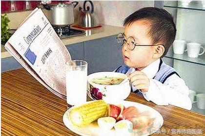 小学生近视了怎么恢复正常视力,怎么才能让300度近视恢复正常视力