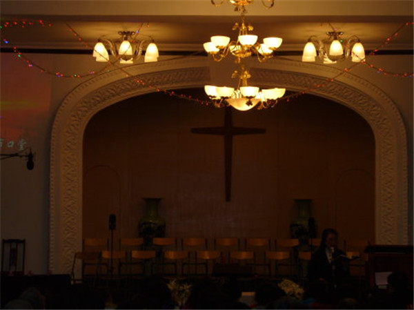 北京最盛大的西式婚礼,教堂举办一场庄重而浪漫的婚礼