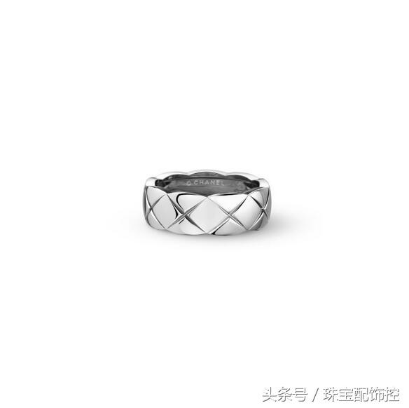 袁泉李易峰,袁泉白衬衣走红毯惊艳场面