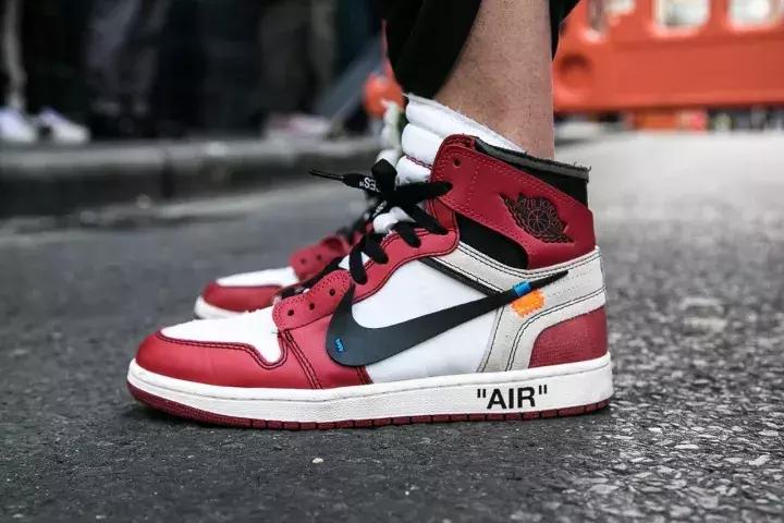 airjordan1发布第二年销量,airjordan1各种黑红复刻区别
