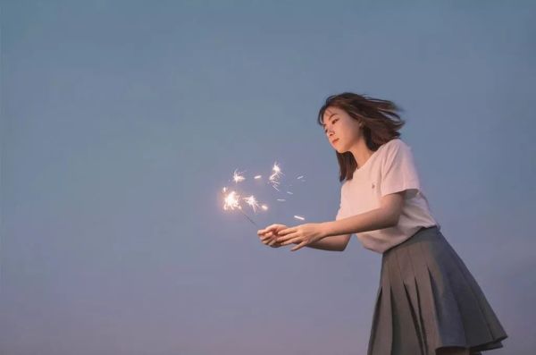 人像夜景奶茶色,奶茶色夜景照片高清