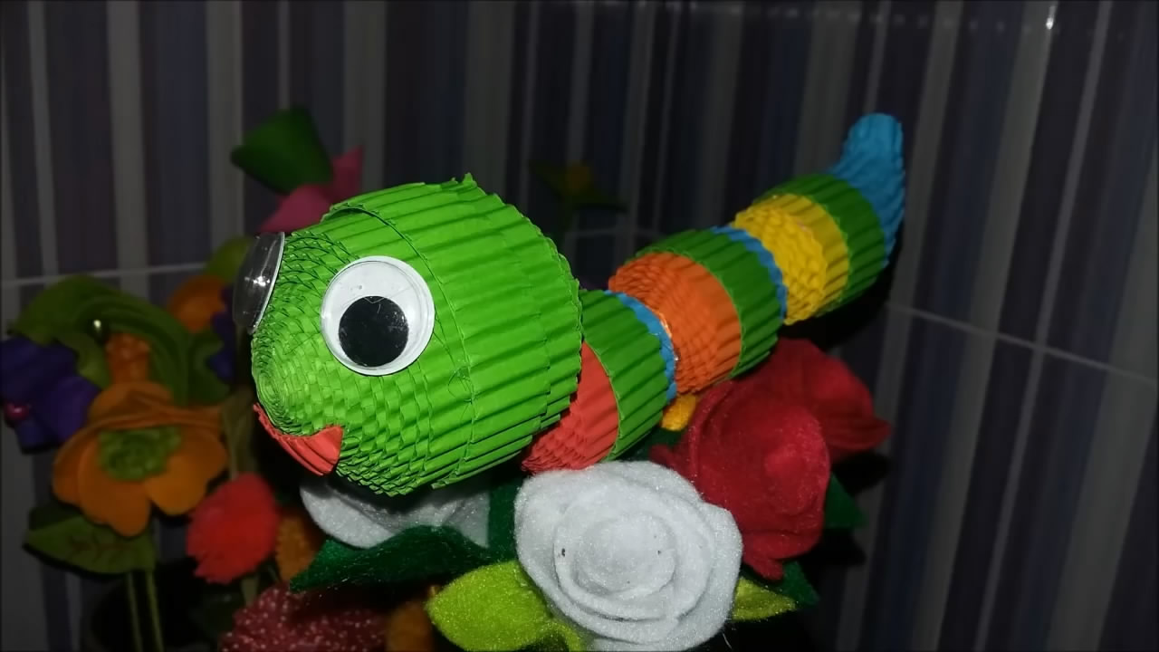 用卫生纸做的毛毛虫简单又好看,儿童手工纸做毛毛虫