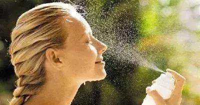 玫瑰纯露怎么护肤步骤正确,玫瑰纯露怎么用效果最好