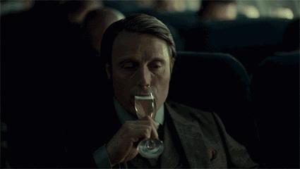 有几种人不适合喝红酒,十大不建议喝红酒