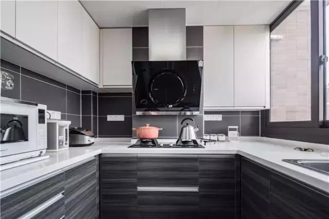 10家厨房比比看，一分价钱一分货