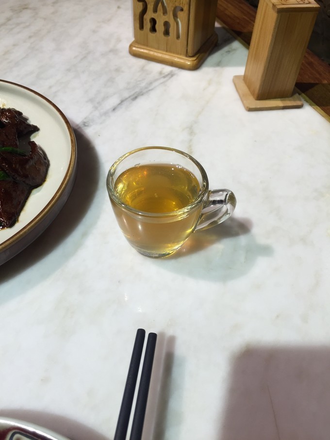 冬天去哪里旅游暖和特点美食,冬季游玩攻略美食推荐