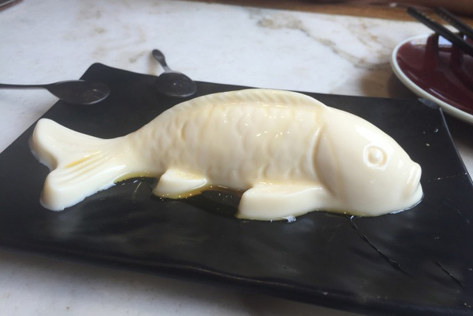 冬天去哪里旅游暖和特点美食,冬季游玩攻略美食推荐