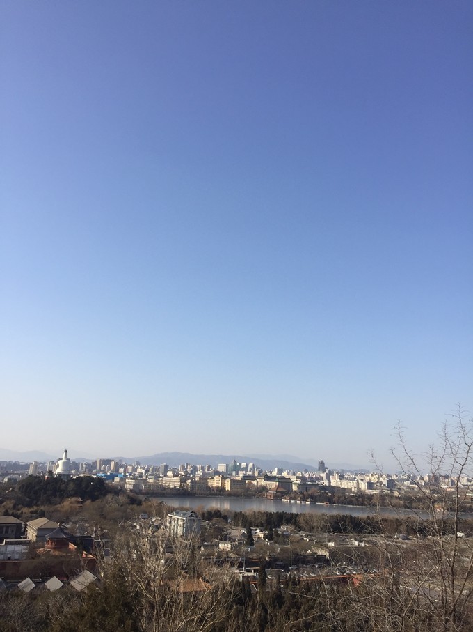 冬天去哪里旅游暖和特点美食,冬季游玩攻略美食推荐