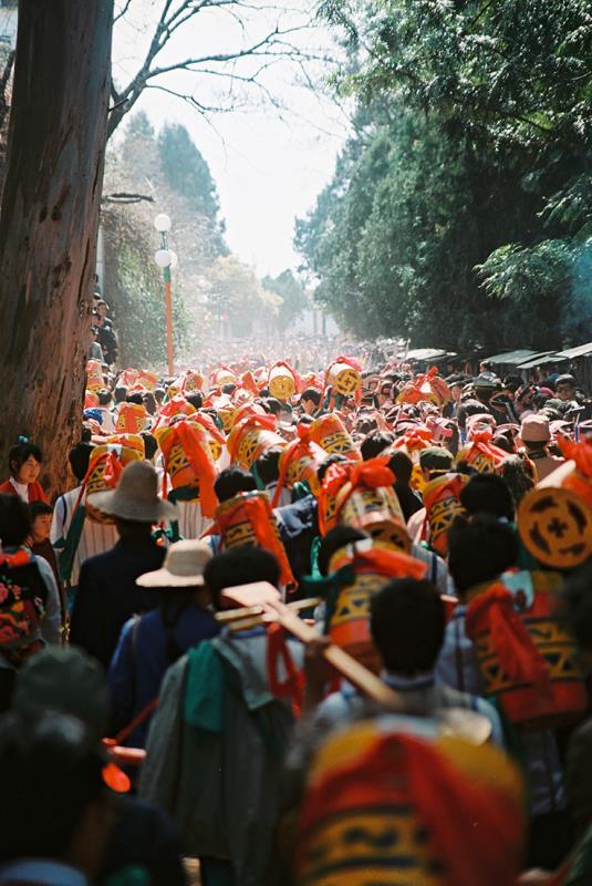 云南赶街场面描写,云南赶街赶集视频