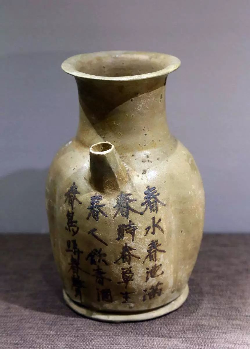 在家逛国宝，最全《国家宝藏》知识点整顿！