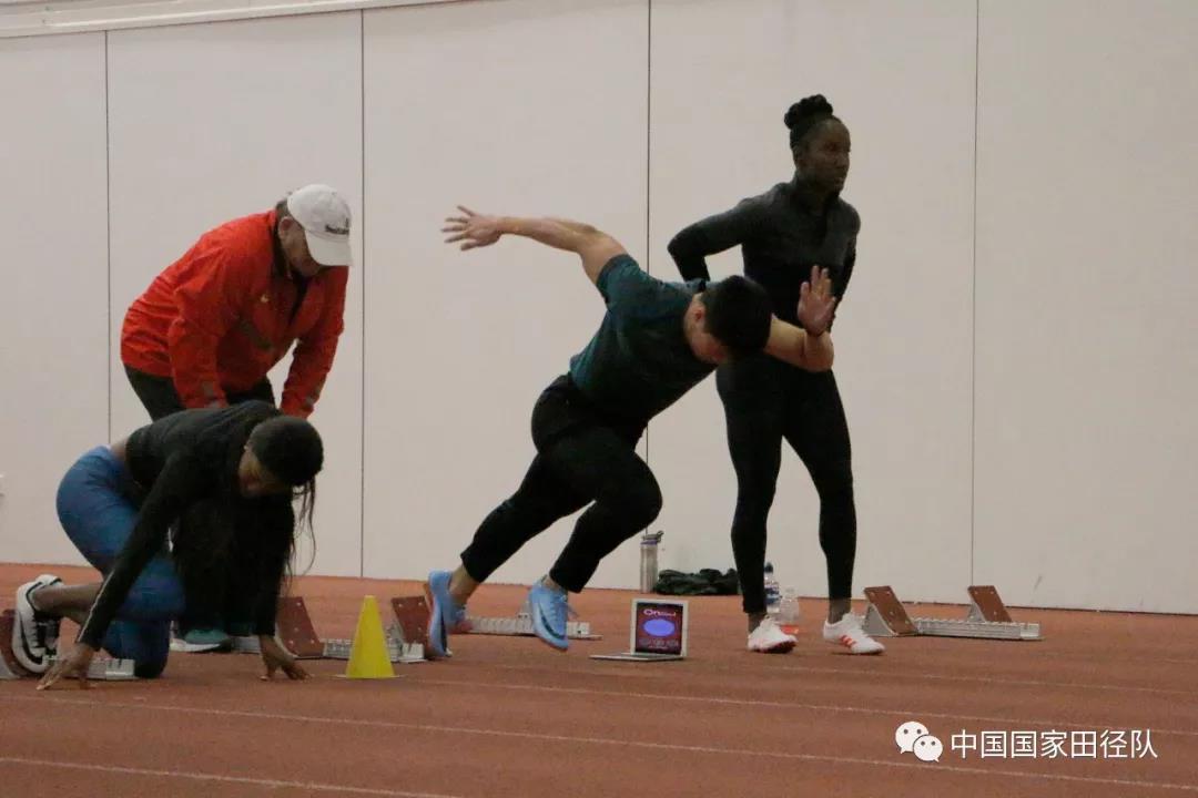 蓄势待发期待明天的比赛,蓄势待发敬请期待