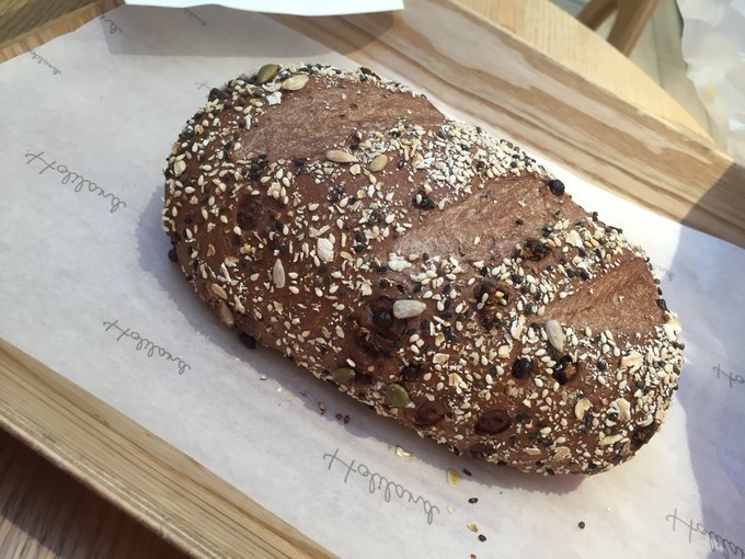 冬天去哪里旅游暖和特点美食,冬季游玩攻略美食推荐