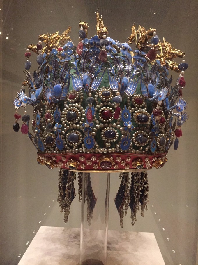 冬天去哪里旅游暖和特点美食,冬季游玩攻略美食推荐