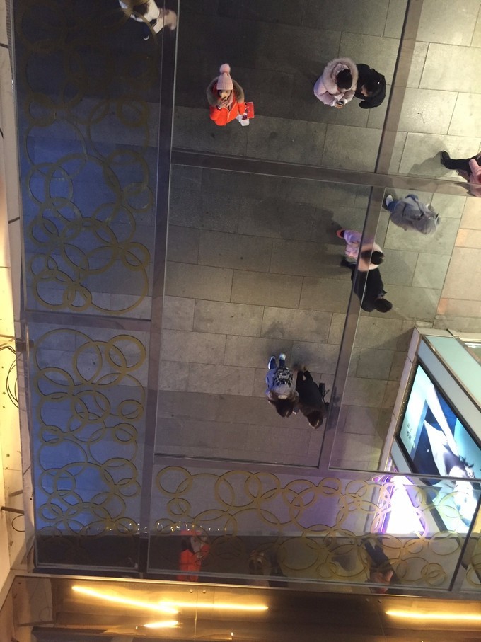 冬天去哪里旅游暖和特点美食,冬季游玩攻略美食推荐