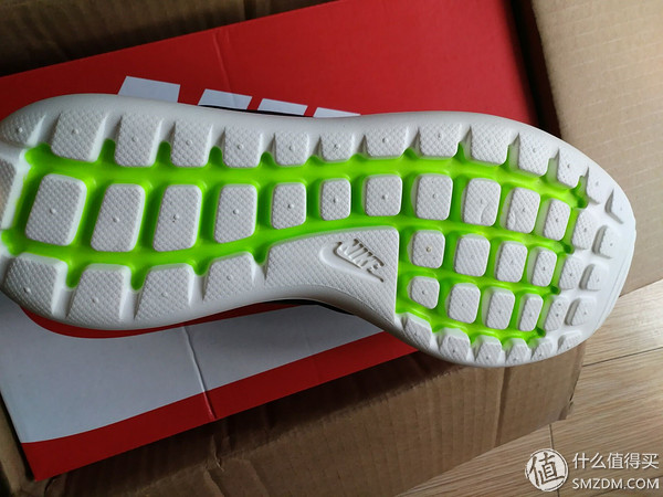 买鞋男款耐克,舒适运动鞋男款推荐耐克